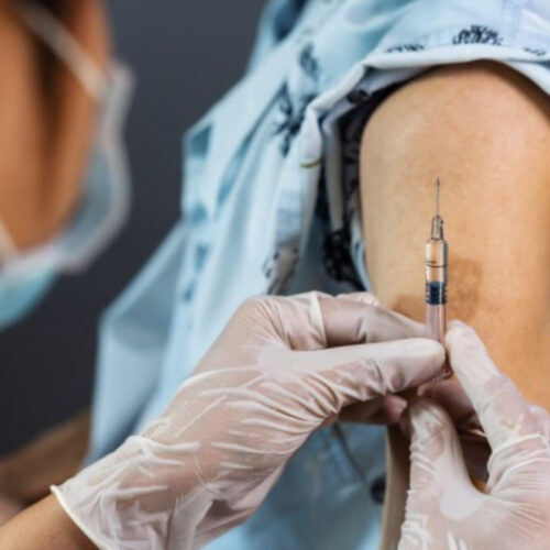¿Pacientes oncológicos pueden vacunarse contra covid-19?